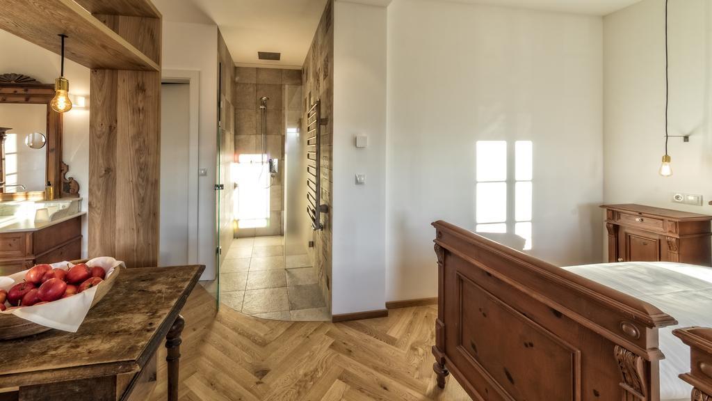 לינה וארוחת בוקר ברוניקו Niedermairhof מראה חיצוני תמונה